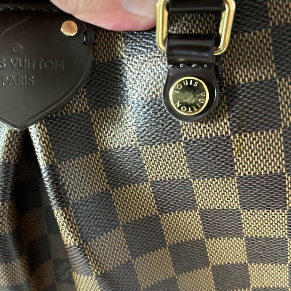 Louis Vuitton Siena mm - Picture 2 of 8